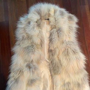 Scoop NYC fur vest Small